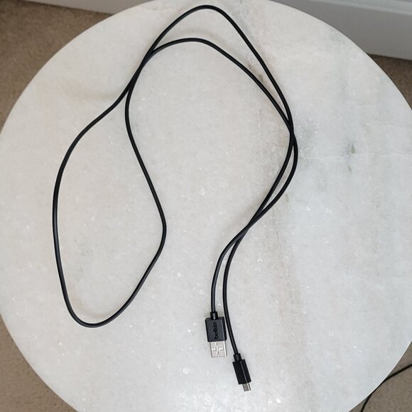 Belkin Quick Charge Wireless Charging 2 Pack 10W Qi Certified Charger Pads - Picture 5 of 6